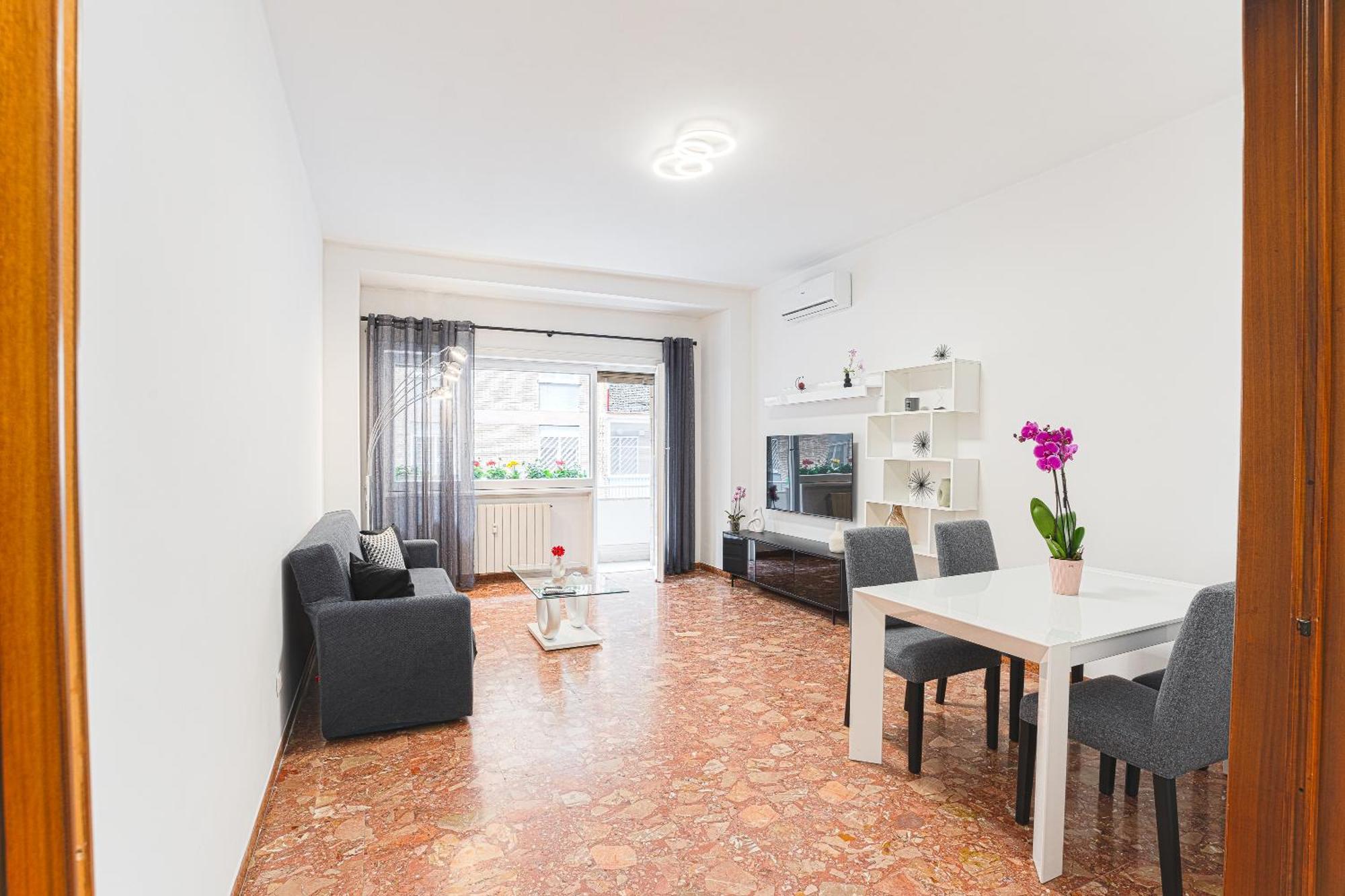 Domus Leo Roma Apartment ภายนอก รูปภาพ